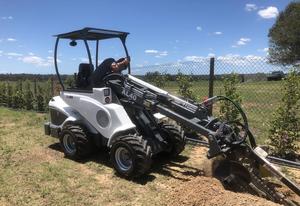 Paquete de 7 Piezas de Cargadora Articulada Hidrostática, Cargadora Retroexcavadora con Ruedas, 1 Año de Garantía en Motor, Cojinete, Bomba, Caja de Cambios y Engranajes - Product Image 4