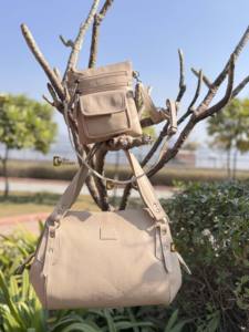 Ensemble de deux sacs en cuir véritable : sac fourre-tout et sac bandoulière, sac à main élégant, vente flash, derniers sacs de créateurs pour femmes, multi-usages - Product Image 2