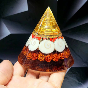 เครื่องกำเนิดความมั่งคั่ง70-75มม. ทรงกรวยพีระมิด gomati จักระแกะสลักด้วยมือควอตซ์เสาอากาศเพื่อความเจริญรุ่งเรืองจากอินเดีย - Product Image 1