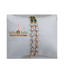 Bracelet en diamant pour femme avec or 18 carats, style de bijoux exclusif créé pour rehausser l'élégance et l'expression de luxe - Product Image 5