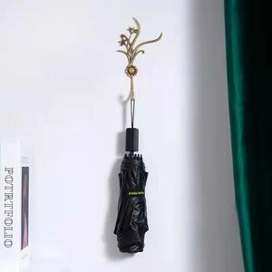 ตะขอแขวนผนังโลหะทำจากทองเหลืองที่สวยงามพร้อมรูปดอกไม้ไม้แขวนเสื้อหรูหราสำหรับเสื้อผ้าในห้องน้ำห้องครัวหรือใช้ในบ้าน - Product Image 3