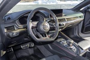 Audi RS5 Coupé 2018 usado en buen estado, motor V6 biturbo, tracción en las cuatro ruedas. - Product Image 3
