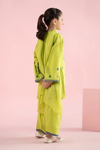 Shalwar Kameez Hecho a Mano para Niñas, Elegante y Tradicional, para Fiestas o Uso Diario, de Invierno o Verano, de Alta Calidad y Secado Rápido - Product Image 6