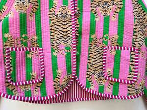 Veste matelassée pour femme imprimé tigre block-imprimé Style Boho manteau fait main avec bouton plus proche hiver tissu tissé cadeau de vacances - Product Image 3