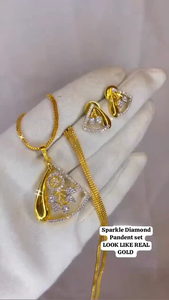 Conjunto de colgante de diamante americano de un gramo de oro para mujer, perfecto para ropa informal, ropa de oficina, conjunto de collar de lujo mínimo - Product Image 2