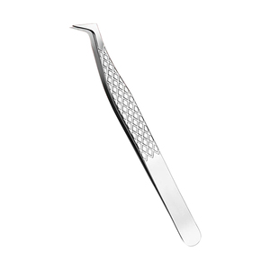 Kit de extensión de pestañas Lash Clusters Kit de extensiones de pestañas con unión de pestañas y sello con pinzas removedoras de pegamento de pestañas - Product Image 6