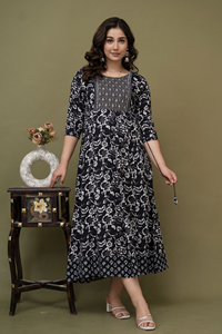 เสื้อคลุมยาวงานปักลวดลายโดรีแบบอินเดีย - Product Image 4