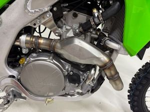 Offre aux enchères – Nouvelles motos KX 450 vertes 2026 avec une puissance de 1001-2000W et une vitesse maximale de >80 km/h – Acompte - Product Image 5