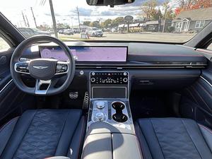 2025 GE-NE SIS GV 80 COUPE 3.5T E-SC AWD PRÊT À EXPÉDIER - Product Image 2