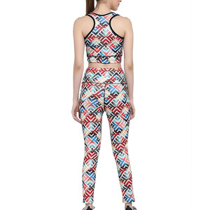 Conjunto de Leggings y Sujetador Deportivo sin Costuras de Cintura Alta, Servicio OEM, Ropa de Yoga para Mujer, Transpirable, de Secado Rápido, para Gimnasio - Product Image 4