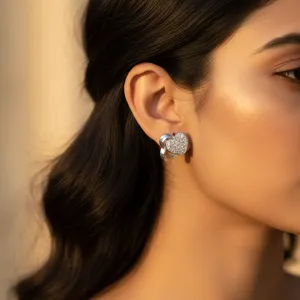 Pendientes de corazón plateados con cristales de imitación para mujer, regalo de joyería de moda romántica - Product Image 2