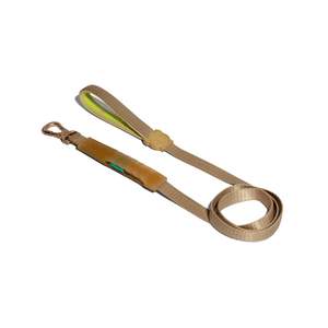 Laisse Kim Air ultra-légère à motif uni, légère et fonctionnelle - Product Image 3