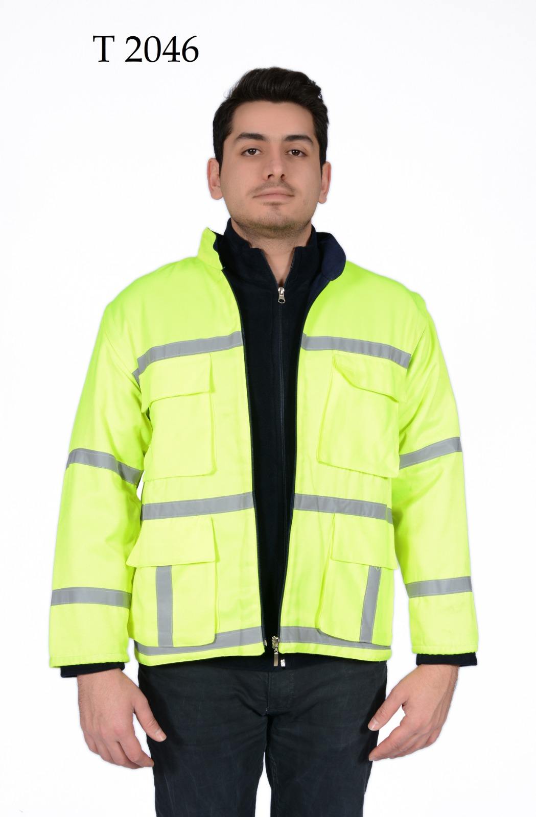 สีเหลือง