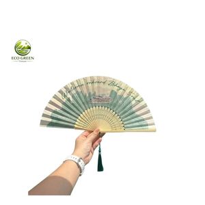 Abanico Plegable Tradicional Chino Pintado, Marco de Bambú, Borla de Seda, Diseño Elegante de Magnolia, Estilo Ángel, Artículo Coleccionable, Boda - Product Image 4