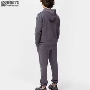 Survêtement d'hiver pour hommes de meilleure qualité 100% coton matériau respirant à capuche taille élastique fait pour le jogging sportif - Product Image 5