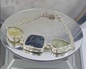 Pulsera moderna de plata de ley 925 con piedra esmeralda, joyería de lujo hecha a mano para mujer, diseño original de Estambul - Product Image 6