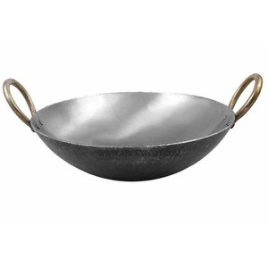 Kadai en laiton de designer à vente rapide pour cuisines de luxe avec un design martelé Kadai en laiton avec une poignée ronde en métal - Product Image 2