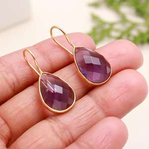 Boucles d'oreilles pendantes en argent 925 plaqué or avec améthyste violette facettée classique en gros pour mariage, fête ou cadeau - Product Image 4