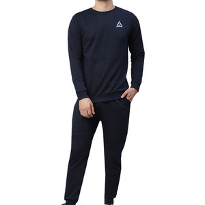 OEM personnalisé survêtement respirant à séchage rapide pour hommes le plus vendu ensemble d'hiver à motif solide écologique vente directe au meilleur prix! - Product Image 1