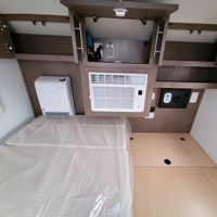 Mini-caravane légère en forme de larme, camping-car tout-terrain, remorque de voyage personnalisée OEM avec certifications CE et DOT
