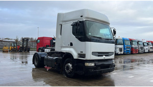 รถแทรกเตอร์พรีเมียม 420 ปี 2004 มือสอง เครื่องยนต์ดีเซล เกียร์ธรรมดา ขับเคลื่อน 6x4 มาตรฐานไอเสียยูโร 2 พวงมาลัยซ้าย 371 แรงม้า ยี่ห้อซิโนทรัค - Product Image 5