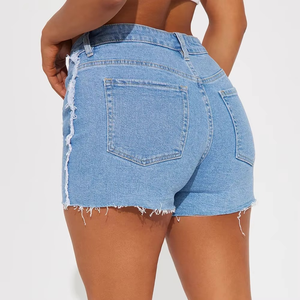 Nuevo estilo Deshilachado Detalle Raw Hems Denim Slim Fit Short para mujeres Venta al por mayor Light Wash Ladies High Rise Denim Short para mujeres - Product Image 2