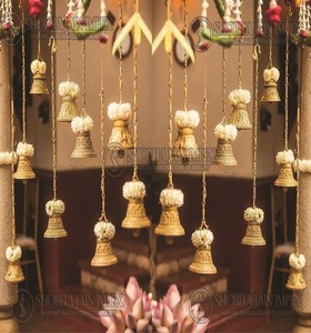 กระดิ่งแขวนงานแต่งงานทำจากไม้ ผลิตที่เดลี อินเดีย โดย Shobha Jain Impex เพื่อบรรยากาศหรูหราและรื่นเริง - Product Image 6