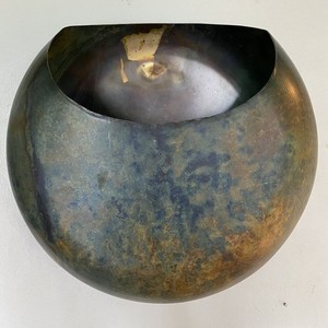 Người trồng kim loại độc đáo và nghệ thuật được thiết kế để thêm nhân vật vào sân vườn và cảnh quan sân sau - Product Image 1