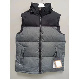 Chaleco acolchado informal para hombre al por mayor, chaqueta sin mangas de invierno cálida con logotipo bordado personalizado, chaleco de moda de algodón y poliéster - Product Image 4