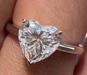 Anillo de moissanita con forma de corazón blanco de Plata de Ley 925, joyería personalizada, anillo de diamantes, joyería personalizada, joyería de Hip Hop - Product Image 1