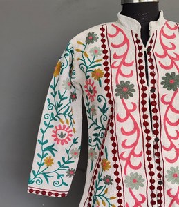 Chaqueta de colección de invierno Bohemia gitana de manga larga con bordado a mano de fabricación india para mujer - Product Image 3
