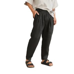 ชุดเอี๊ยมผ้าแคนวาสลำลองสั่งทำพิเศษสำหรับผู้ชาย ระบายอากาศได้ดี ป้องกันรังสียูวี เป็นมิตรกับสิ่งแวดล้อม น้ำหนักเบา ติดกระดุม  พร้อมปักโลโก้ตามสั่ง - Product Image 1