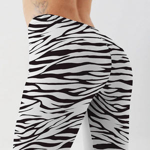 Mallas de yoga con diseño de sublimación, ropa deportiva, ropa de gimnasio, mallas deportivas para mujer - Product Image 5