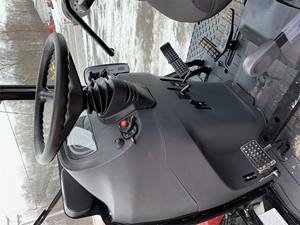 Tractor Mahindra 1635 HST en venta - Product Image 6