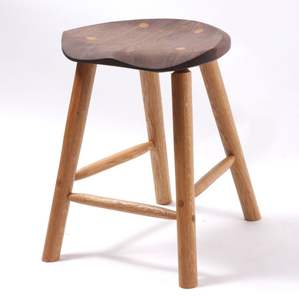 Tabouret en bois pliant léger créé pour les pique-niques en plein air, les voyages en camping, les jardins et les petits besoins de sièges portables - Product Image 3