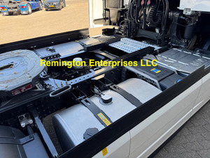 รถบรรทุกหัวลากมือสอง ปี 2025 ยี่ห้อวอลโว่ รุ่น FH 500 ขับเคลื่อน 4x2 เครื่องยนต์ดีเซล เกียร์อัตโนมัติ มาตรฐานยูโร 6 6x4 สำหรับขนส่งโลจิสติกส์ - Product Image 5