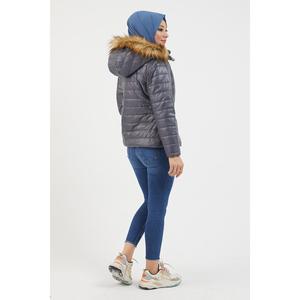 Chaqueta Corta Acolchada con Capucha Mega Merchant, Estilo Casual, con Mangas Completas y Cierre de Cremallera - Product Image 4