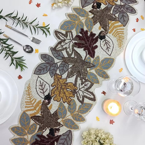 Camino de Mesa Colorido de Moda, Camino de Mesa de Tela con Parches y Cuentas, Decoración Festiva para Mesa de Cena y Celebraciones - Product Image 1