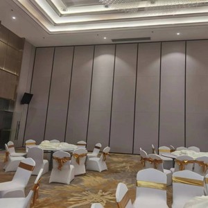 <span class=keywords><strong>Cloison</strong></span> mobile sur mesure de 10 mètres de hauteur pour salle VIP de stade, système coulissant insonorisé - Product Image 6