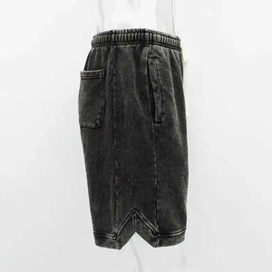Short personnalisé en coton lourd délavé à l'acide pour hommes Short décontracté en maille délavée à motif solide - Product Image 4