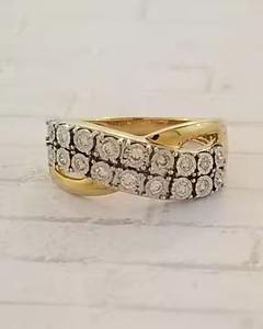 แหวนเพชรบิดสีเหลืองทอง14K สำหรับเป็นของขวัญสำหรับผู้หญิงแหวนเพชรแบบกลมสำหรับงานหมั้นหรือแต่งงาน - Product Image 6