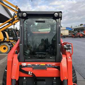 Chargeuse compacte Kubota SSV65 haute performance - Product Image 5