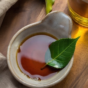 Huile essentielle pure 100% naturelle Huile de feuille de piment de la Jamaïque (Pimenta Dioica) Note de milieu douce 10ml Prix de gros en vrac Fournisseur OEM Peau - Product Image 2