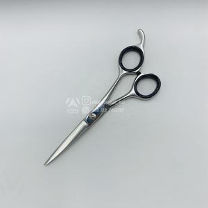 Ciseaux de coiffure droits professionnels de 5.75 pouces 440C ciseaux de coupe de cheveux de beauté en acier inoxydable - Product Image 5