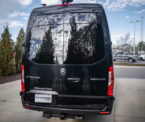 รถเมอร์เซเดส-เบนซ์ สปรินเตอร์ ปี 2020 มือสอง SUV ระดับหรู พวงมาลัยขวา/ซ้าย ภายในสีเข้ม เบาะหนัง ยาง R17 ขาย - Product Image 5