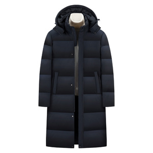 Chaquetas acolchadas extra largas con logotipo personalizado Abrigos de invierno con capucha Parka cálida resistente al agua para clima frío para hombres - Product Image 1