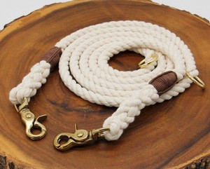Correa ajustable para perros de cuerda de algodón natural, correa convertible para perros, correa manos libres, correa multifuncional, correa cruzada. - Product Image 1