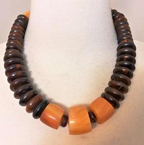 Beau collier en résine et corne de buffle marron Collier en corne de buffle naturel Produit indien fait à la main - Product Image 1