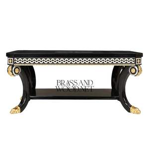 Mesa de Centro Clásica Imperial Negra y Dorada con Detalles Hechos a Mano y Elegantes Acentos Decorativos Tallados - Product Image 2