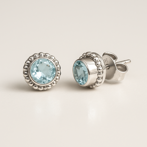 Pendientes de tuerca con topacio azul natural de moda al por mayor, chapados en rodio, de plata de ley, para compromiso, boda, aniversario, regalo - Product Image 3